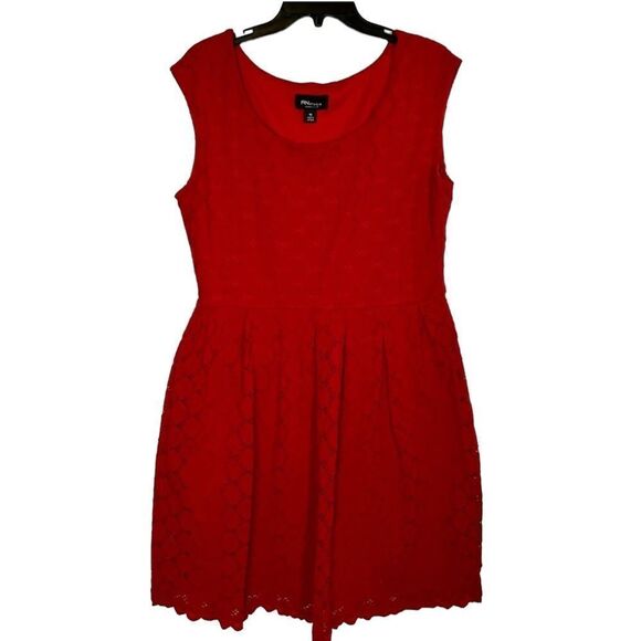 RN Studio by Ronni Nicole Red diamond lace pattern skater circle mini dress - Picture 1 of 6